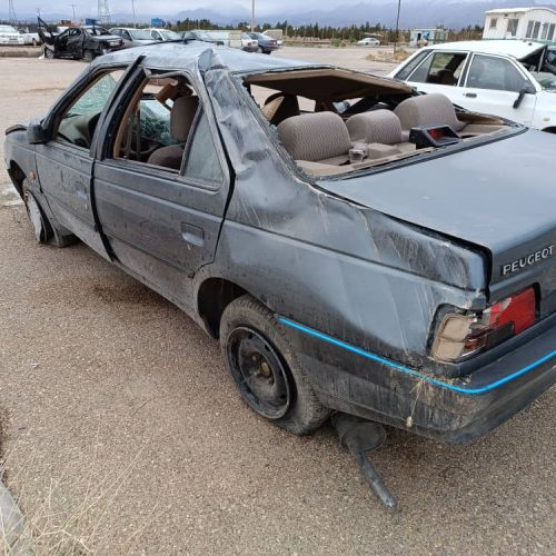 فروش ماشین تصادفی