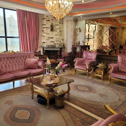 مبلمان در حد نو