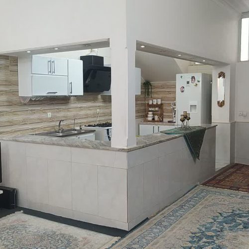 120 متر متراژ و دارای 2 اتاق خواب