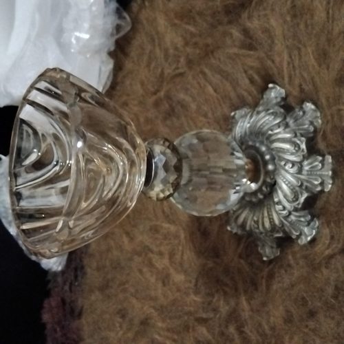 تعدادی لوازم دکوری لوکس منزل زیر قیمت بازار به فروش میرسد