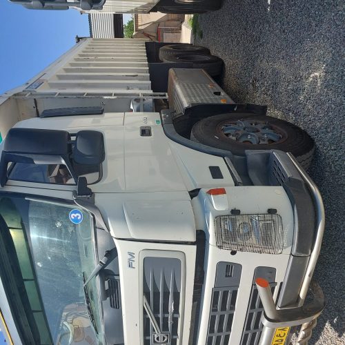 کامیون اف ام 13