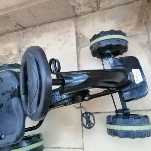 چهار چرخ فرمون دار و زنجیری