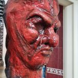 ماسک ترسناک اتاق فرار