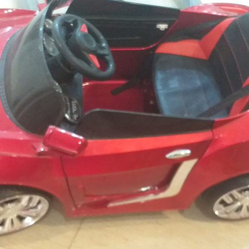 سلام سرویس خواب (تخت خواب،آینه،دراور،پاتختی) که چوب میباشدوسرویس خواب کودک(تخت خواب،کمد ویترین،تشک)ویترین  کاملا چوب به فروش میرسد