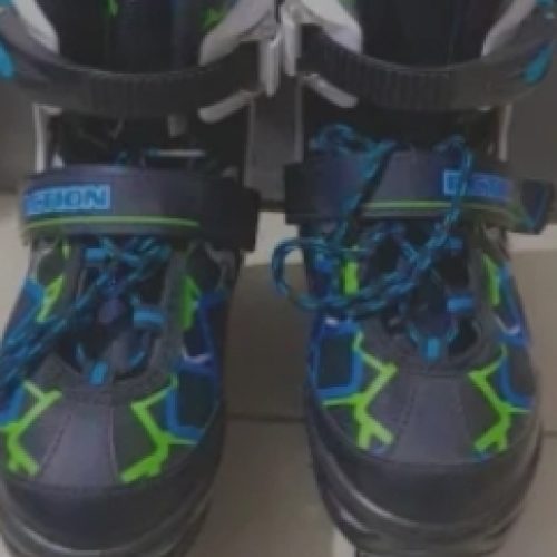 اسکیت چهار چرخ مناسب بازی کردن تفریح کردن حرکات های اصلاحی زدن