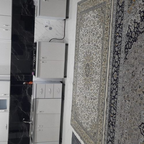 ویلانوسازحیاط دارتراس دار