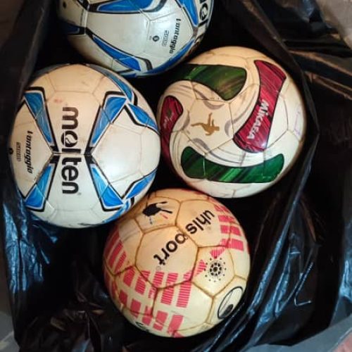 فروش وسایل فوتبال و فوتسال