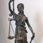 وکیل پایه یک دادگستری