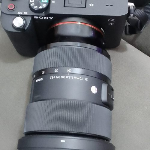 فروش دوربین سونی آلفا سون سی a7c به همراه لنز سیگما 24_70