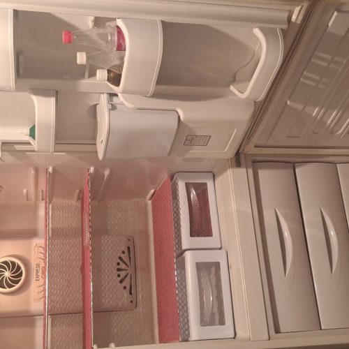 یخچال دوطبقه تمیز بدون ضرب دیدگی و خط خش