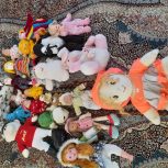 تعدادی عروسک