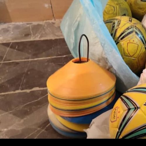 فروش وسایل فوتبال و فوتسال