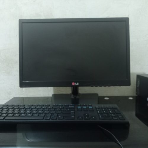 کامپیوتر سالم و تمیز