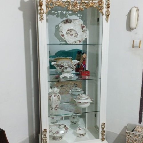 میز تلویزیون ،جا کفشی، ویترین،اینه شمعدان