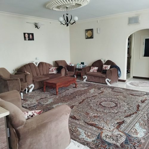 آپارتمان 105متری گلسرخی