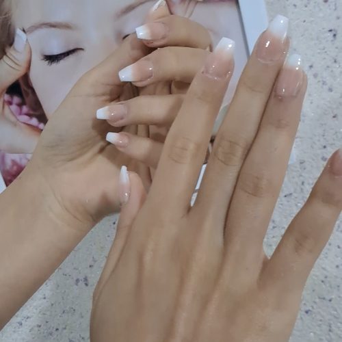 کاشت ناخن