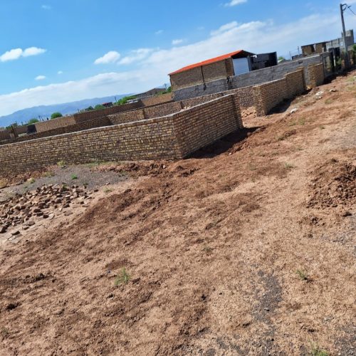 300 متر زمین مسکونی داخل طرح و درای سند تک و مجوز ساخت و انشعابات کامل