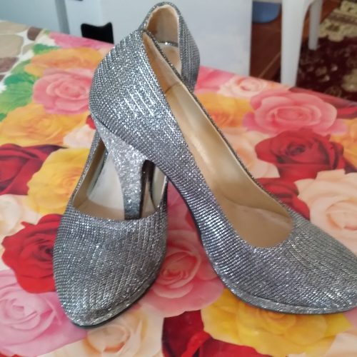 کفش پاشنه دار مجلسی، صندل