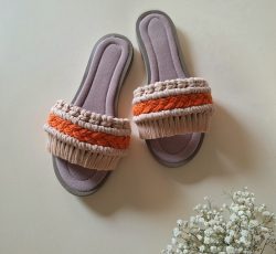 صندل مکرومه