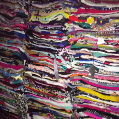 لباس دسته دوم