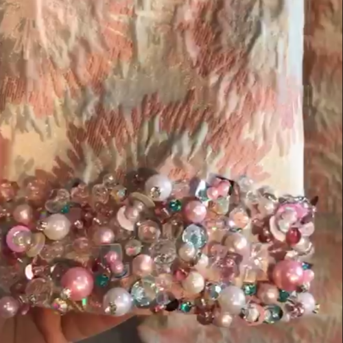 منجوق دوز و جواهردوزماهر خانم