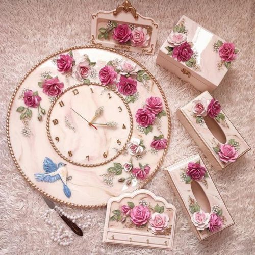 ساعت رزین گل برجسته