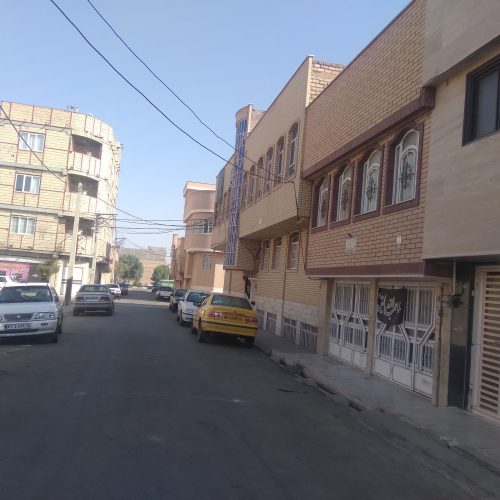 120 متر متراژ و دارای 2 اتاق خواب