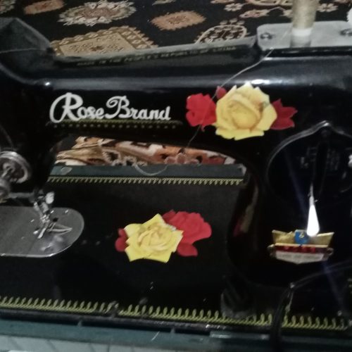 چرخ خیاطی برقی