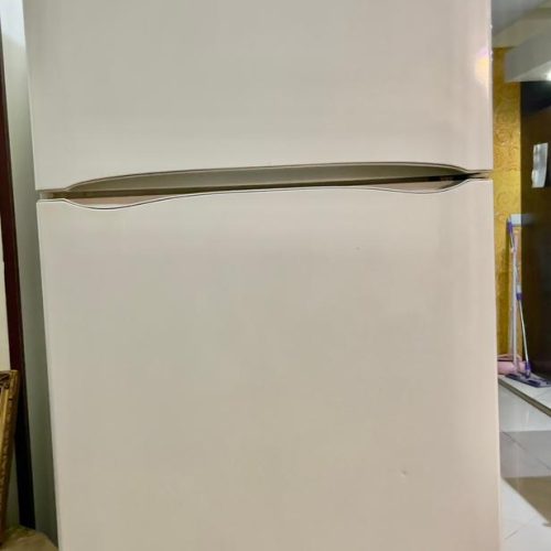 یخچال فریزر ایندزیت اصل ایتالیا مدل R45