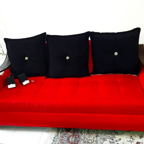 مبل راحتی قرمز