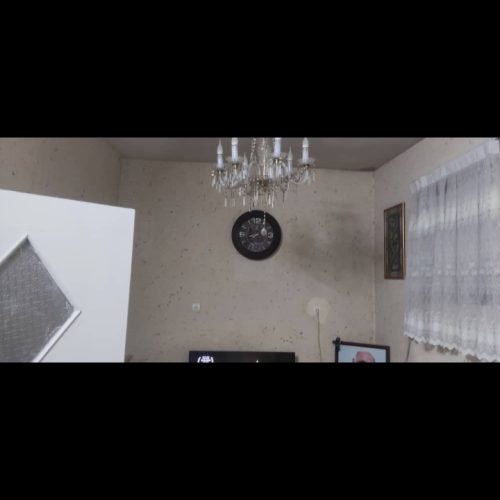 فوروش فوری خونه ویلایی   متراژ کل 107 متر متری 140 شامل 2 خط تلفن آب برق گاز 3 خواب 2 حمام 1سرویس بهداشتی آشپزخانه انباری بزرگ  حیاط و بالکن   خریدار تماس زیر قیمت  سند تک برگ فقط فروش 🙏🌹🌹