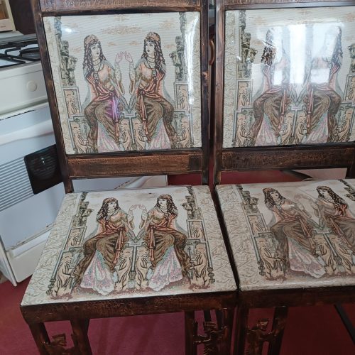 میز غذا خوری کاملا سالم