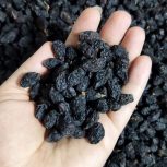 کشمش مویز پاک کرده و دم گیری شده