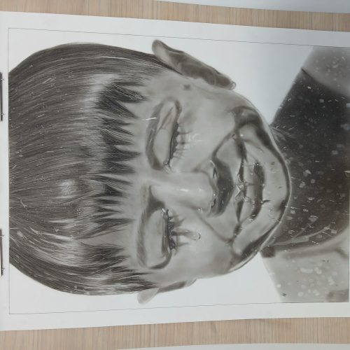 سفارش صراحی چهره سیاه قلم(هایپر رئال)