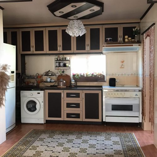 اجاره ویلا بر خیابون رو به دریاچه جنگلی