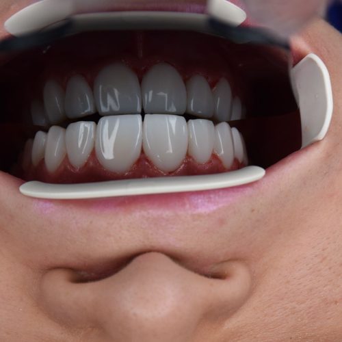 مرکز خدمات عمومی و تخصصی دندانپزشکی