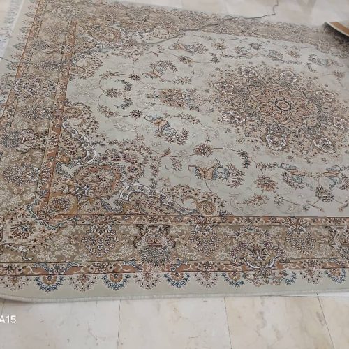 دو عدد فرش ماشینی  کارکرده