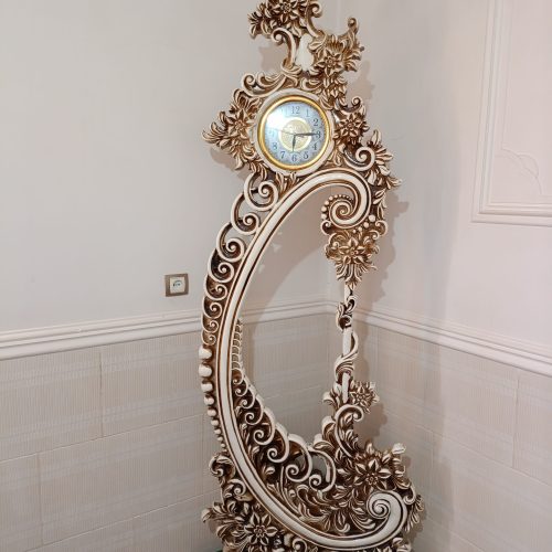 ساعت ایستاده