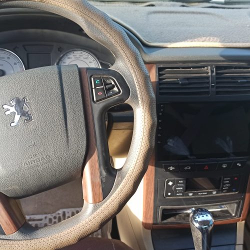 پژو پارس سال