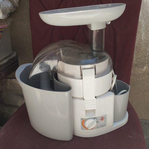 آبمیوه گیری