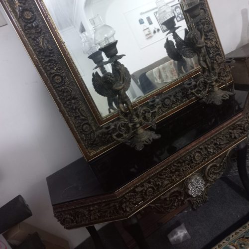 کنسول آیینه