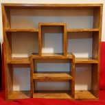 قفسه اکسسوری و کتاب