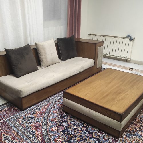 مبلمان و میز وسطی