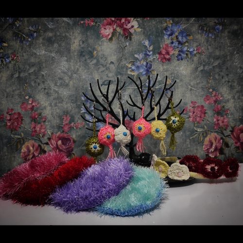 جنس کلاف بسیار مرغوب , لطیف و منحصربه‌فرد.