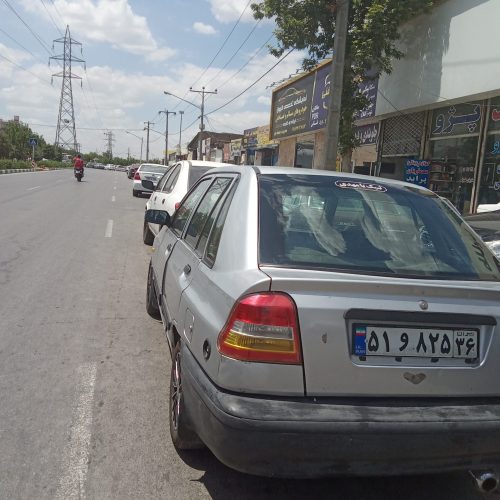 ماشین 141 بدون رنگ