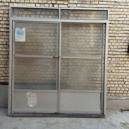 درب مغازه کشوی درحد نو