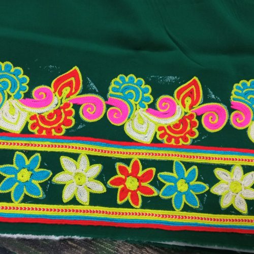 لباس بچگانه