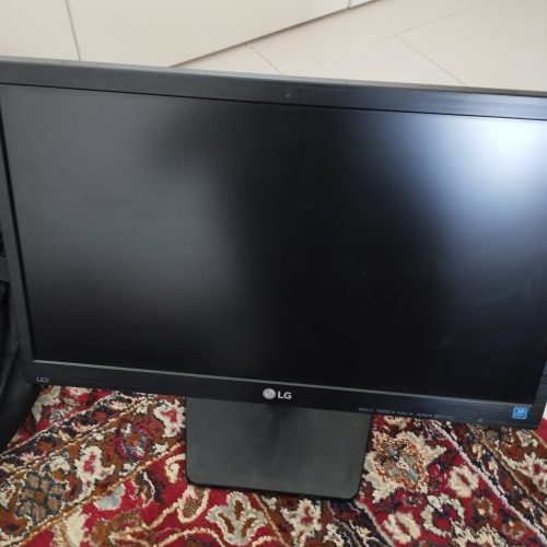 مانیتور 20 اینچ ال جی