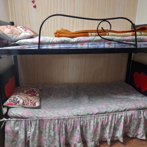 تخت دو طبقه