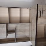 میز کامپیوتر کتابخانه دار